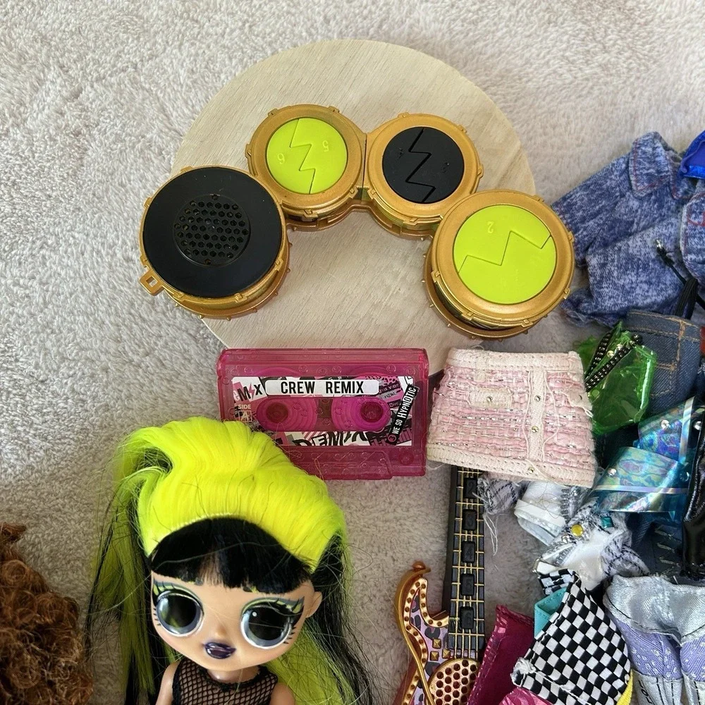 MGA LOL OMG Surprise 10‎ Doll Bundle with Accessories Dolls